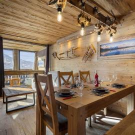 Mountain View Ski In Out Apartment