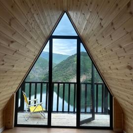 Camping Temali T&M、Arrëzのホテル
