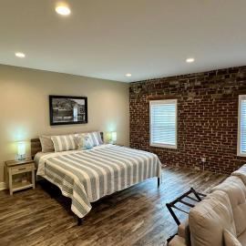 Mill View Suite - River Rock Inn, ξενοδοχείο σε Bellevue