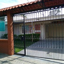 Sergio's House, hotel u gradu Kartago