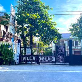 Villa Consolacion Resort、ゼネラル・ルナのホテル