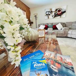 Vintage Family Scape + heated pool&discount
