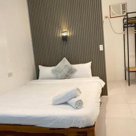 RedDoorz at Westeria Hostel