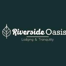 Riverside Oasis Cabin with A C، فندق في غوابيليس