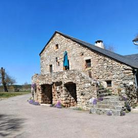 Le nichoir, à mas de val
