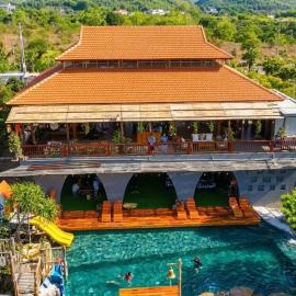 Vườn Nhãn Hòa Thuận Village, hotel in Ấp Mỹ An
