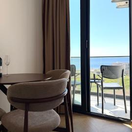 Maresa 8, hotell i Čanj