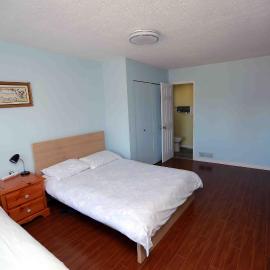 Richmond Airport Cozy Holiday House with free shuttle, hotel a Richmond