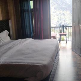 Rupli homestay, hotel di Joshīmath