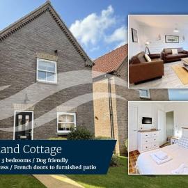 Old England Cottage - Part of the The Bay Filey Holiday Village with pool, gym and direct beach access, pub, restaurant, tennis and meadows walks