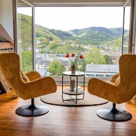 Ferienwohnungen Moselpanorama und Moselblick, Hotel in Bullay