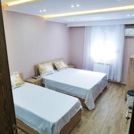 Comfort Suite 2 minutes from the Beach with Private Parking - V01، فندق في عنابة