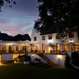 The Claremont Boutique Hotel، فندق في كيب تاون