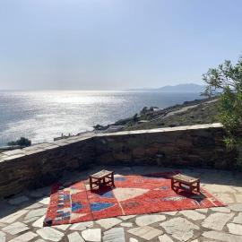 Cycladic house 2 rooms & garden - beautiful view - near the sea, hotel Lichnaftia városában