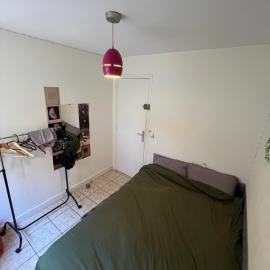 Chambre confortable, hotel in Saint-Maur-des-Fossés