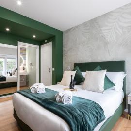 Nina Rooms Guesthouse - Seaview, luxury design, private patio, A-C