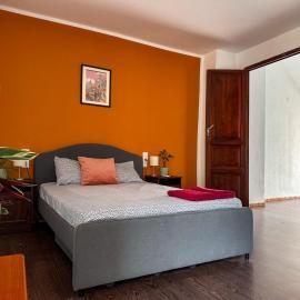 Casa Naranja, Hotel in Palma de Gandía