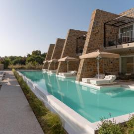Gialova Hills 8, hotel di Gialova