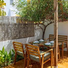 Estupendo adosado en La Barrosa, hotel in Novo Sancti Petri