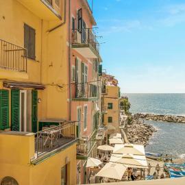 La casa del capitano-Riomaggiore-Near the station, hotel a Riomaggiore