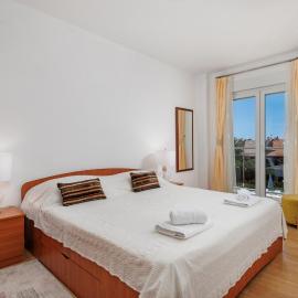 Domagoj Luxury Apartments with Pool & Seaview by Irundo, hotelli kohteessa Rijeka