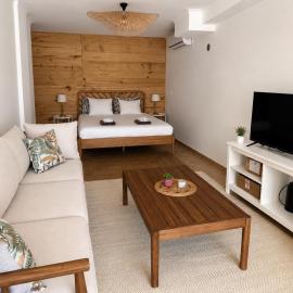 Sesimbra Natural Room and private access