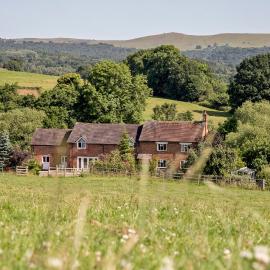 The Barn for Alton Towers & the Peak District