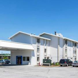 Motel 6-Council Bluffs, IA - Omaha East, hotel a Council Bluffs