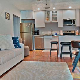 Manatee River Bungalow - 4, hotel a Bradenton