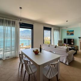 Byron's Seaside, Panoramic Sea View in Stalis