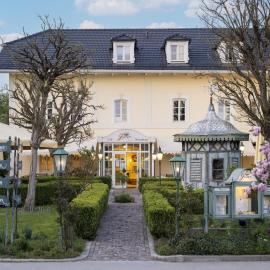 Geräumige Ferienwohnung im Sammareier Gutshof in Bad Birnbach