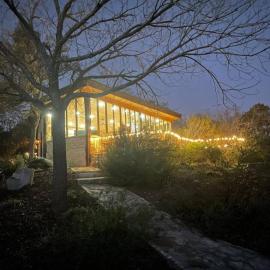 The Cross Patio Retreat，布達的飯店