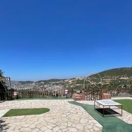 كوخ جبل لارين, hotel a Ajlun