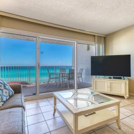 Beach House Condominiums D404 - Beachfront with Pool, Wi-Fi, & Beach Service