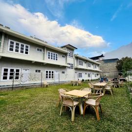 The Yak Motel