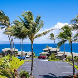 KBM Resorts FREE CAR Kapalua Bay Villa Ocean View 2-Bedroom Condo KBV-16G4, ξενοδοχείο σε Kapalua