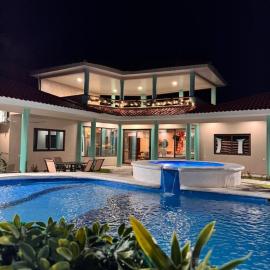 Casa de Playa Villa Anabella, Hotel in Jutiapa