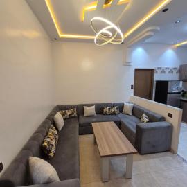 Furnished apartment in the front L5, hotel in El Jebha