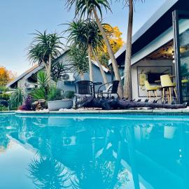 Viesnīca 24 On Basil Boutique Luxury hotel Johannesburgā