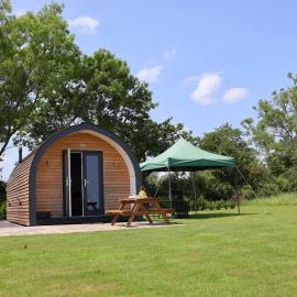 Honeypot Hideaways Luxury Glamping - Exclusively for Adults, hotel in Chester