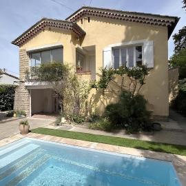 Tres belle Villa des années 50 avec piscine