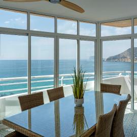 NEW SEAVIEW & SKY APARTMENT Playa De Oro 13rd floor con Parking