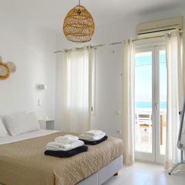 Villa Zeos - Cycladic house close to the beach