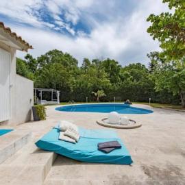 칼리앙에 위치한 호텔 - Family home between Cannes & St-Raphaël
