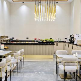 Elysia Hotel