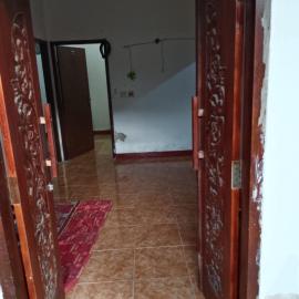 Kahardi guest house, hotel in Sengkol