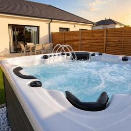 WesVillas No2 Modern House, Private Jacuzzi, מלון בבוזוויל