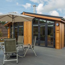 Oak Lodge
