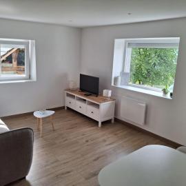 Appartement vue lac Léman, hotell i Lugrin