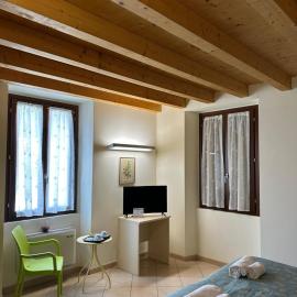 Locanda Graziella, hotel em Moerna